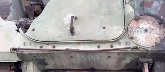 "Броня как пластилин": российский боец оценил алюминиевую защиту M113 "Броня как пластилин": российский боец оценил алюминиевую защиту M113