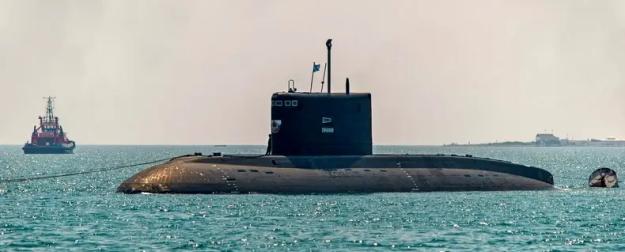 Что произошло с подлодкой «Новороссийск» у берегов Франции? Что произошло с подлодкой «Новороссийск» у берегов Франции?