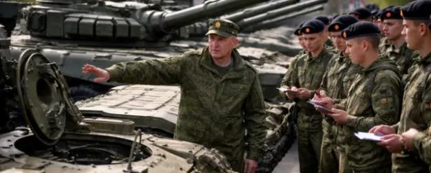 Кадровая яма: военное образование начали восстанавливать из руин