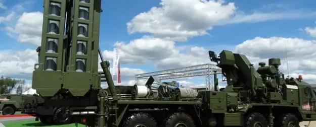 ЗРК С-350 "Витязь" является идеальным уничтожителем ракет "Томагавк" ЗРК С-350 "Витязь" является идеальным уничтожителем ракет "Томагавк"