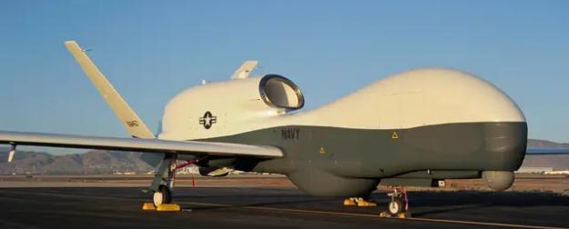 Ракета ударила по ангару, где мог находиться гигантский БПЛА США MQ-4C Trit