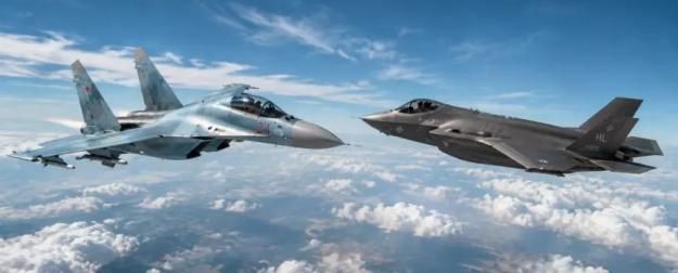 Перекроить СУ-30: раскрыт план превращения истребителей РФ в стелс-машины