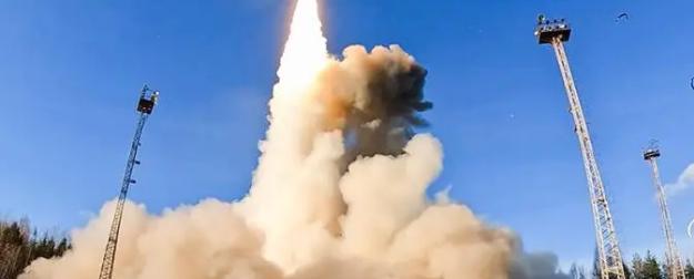 Военное превосходство США? Россия разрабатывает «Сына Орешника»