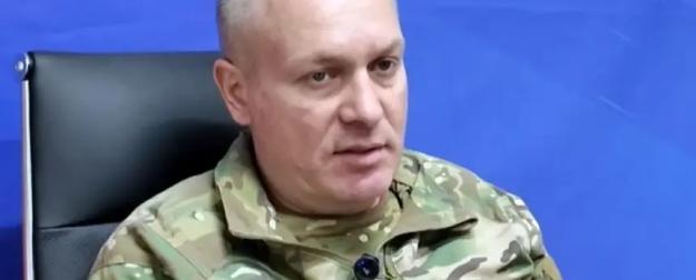 «Найдите того, кто слил»: дом генерала-майора Груниса атаковали прицельно