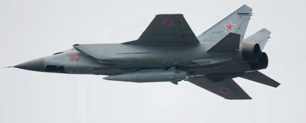 Гиперзвуковые Х-47М "Кинжал" атаковали аэродром ВСУ с F-16 и Су-24