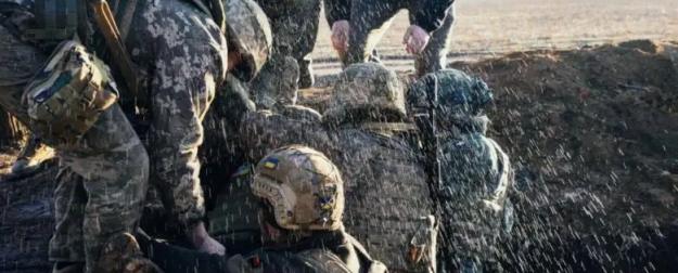 Взвод бросает оружие: военный РФ раскрыл, почему бойцы ВСУ выбирают плен