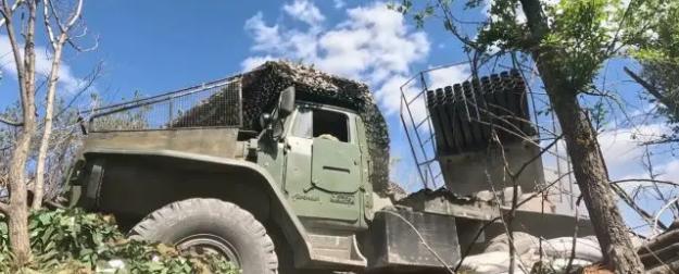 Артиллерийский гром: «Торнадо-Г» уничтожил укреплённый пункт ВСУ в ДНР Артиллерийский гром: «Торнадо-Г» уничтожил укреплённый пункт ВСУ в ДНР