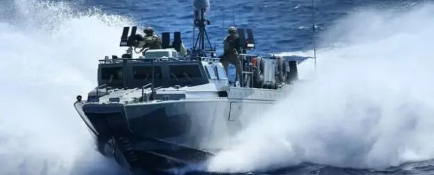 Из воды в ледяную пустыню: в РФ представили современные разработки для ВМФ