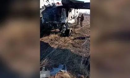 Превращенный в груду металлолома штурмовик Су-25 ВСУ показали на видео