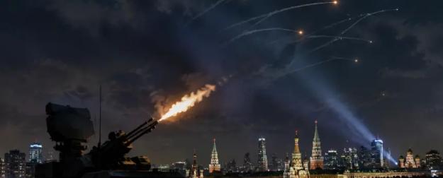 Собянин: на подлете к Москве сбили 132 БПЛА