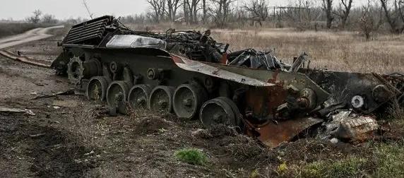 Leopard 1A5 ВСУ пытался убежать от дронов ВС РФ, но все равно был уничтожен