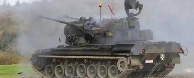 "Герани-5" бьют по целям в Киеве, не боясь огня "зенитных танков" Gepard