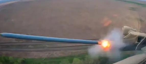 Применение вакуумных ракет С-13ДФ новейшим Ми-28НМ показали на видео Применение вакуумных ракет С-13ДФ новейшим Ми-28НМ показали на видео