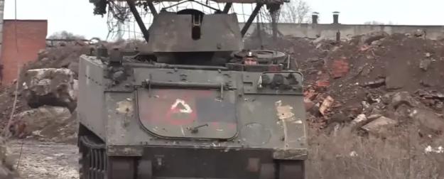 В Гришино русские на двух БТР M113 заскочили в тыл «птахам Мадьяра», давят