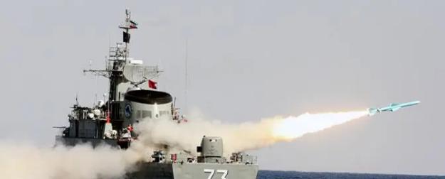 Война на море: ВМС Ирана загнали британский эсминец в оперативную ловушку Война на море: ВМС Ирана загнали британский эсминец в оперативную ловушку
