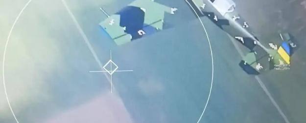 Украинский самолет ЯК-52 с двумя вэсэушниками взорвался вместе с "Геранью"