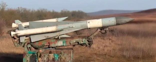 Переделанные для наземных целей установки С-200 показали на Украине Переделанные для наземных целей установки С-200 показали на Украине