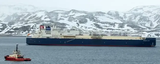 Газовоз под конвоем: БЭКи Украины пытаются начать охоту за судами в СМП