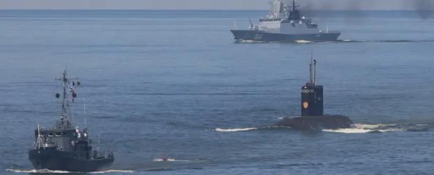 Marinera не сдаётся: военные НАТО продолжают преследовать российский танкер