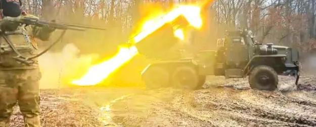 150 кв. км в неделю: Русские прорываются к Днепру даже зимой