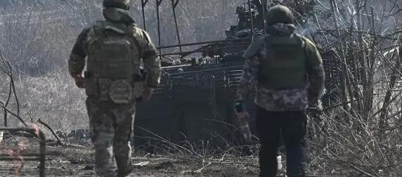 Ставший очень редким БТР-4Е "Буцефал" уничтожили дронами-камикадзе