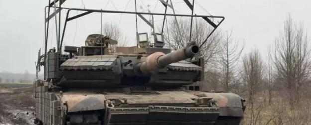 Сырский бросил еще один десант на Покровск, усилив атаку танком Abrams