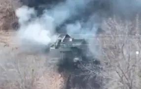 Мощный взрыв мины уничтожил Humvee ВСУ