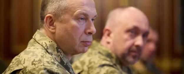 Есть три направления, если Сырский их не прикроет — ему конец