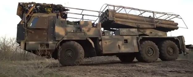 Новейший "Ураган" на шасси БАЗ-69092 эффективно уничтожает цели ВСУ