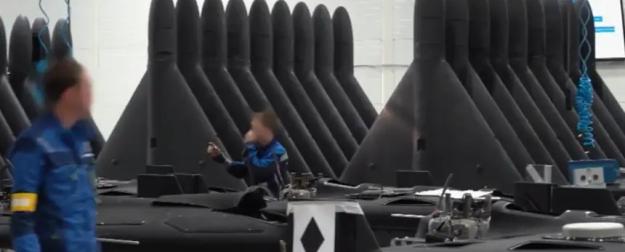 «Нехай в небо поглядывают»: «Герани» разнесли офис создателей Raybird