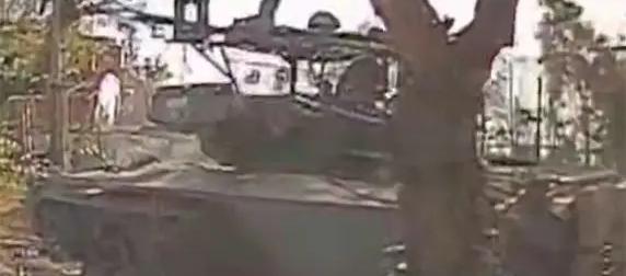 Редкая БМП-1ТС ВСУ с модулем "Спис" уничтожена ударом в открытый люк