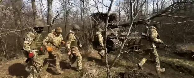 Южно-Донецкий фронт ВСУ посыпался после потери Богатыря Южно-Донецкий фронт ВСУ посыпался после потери Богатыря