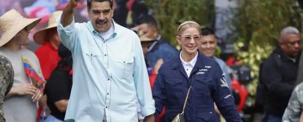 Подробности похищения президента Мадуро и его супруги в Каракасе