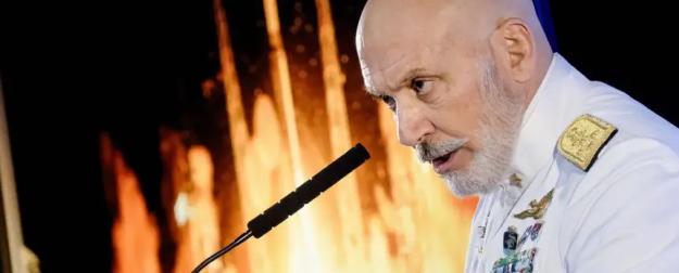 Адмирал НАТО, не выигравший ни одного боя, дал совет России