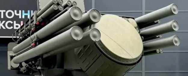 Новейший «Панцирь-СМД-Е» удивляет количеством установленных на него ракет