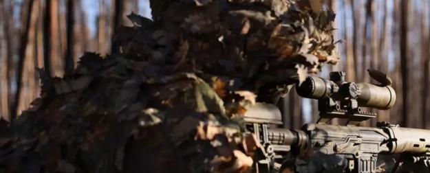 Один против всех: штурмовик «Тузить» взял в плен сразу девятерых боевиков