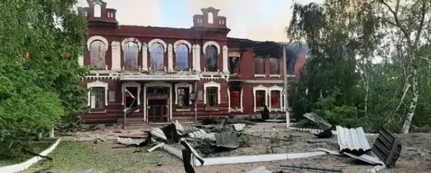 Прицельно ударили по спящим: ВСУ атаковали ночью общежитие колледжа