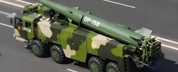 Оперативно-тактическая ракета типа DF-15 НОАК