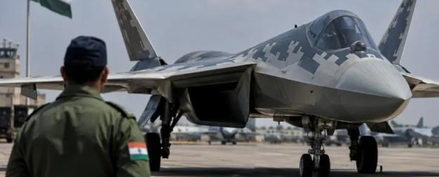 Су-57Э станет оружием последнего удара: в Индии раскрыли главную проблему