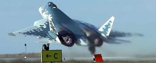 Россия стягивает Су-57 к границе с Китаем. Что задумал Путин?