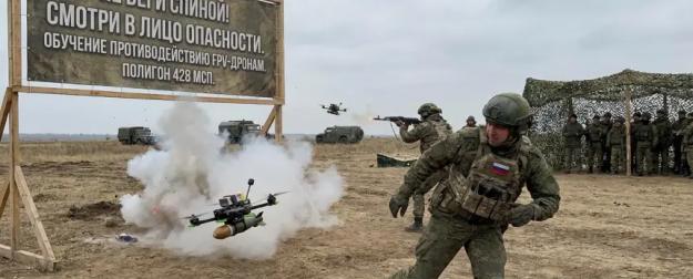 Пехота против FPV-дронов: тактика выживания в открытом поле