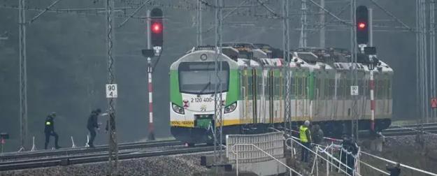 Взрыв на железной дороге в Польше совершили украинцы