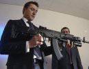 "Ижмаш" показал представителям силовых ведомств новый автомат АК-12