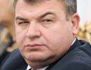 Сердюков: Минобороны отремонтировало 12 аэродромов