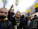 В центре Москвы задержаны люди в шинелях со свастикой