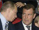 Медведев – прикрытие для группы политиков, которые разрушают Россию