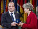ЮНЕСКО наградила Олланда премией мира за вторжение в Мали