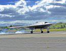 Беспилотный самолет X-47B совершил сотый испытательный полет