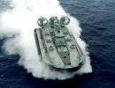 Китай принял на вооружение десантный корабль на воздушной подушке