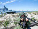 Военнослужащие РФ десантировались на побережье Балтики в рамках учений ЗВО